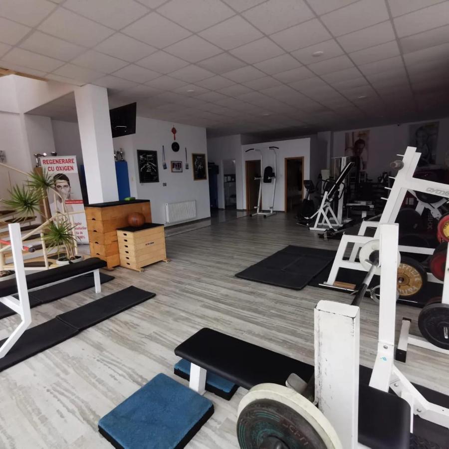 فندق Fitness House With Garden كونستانتا المظهر الخارجي الصورة